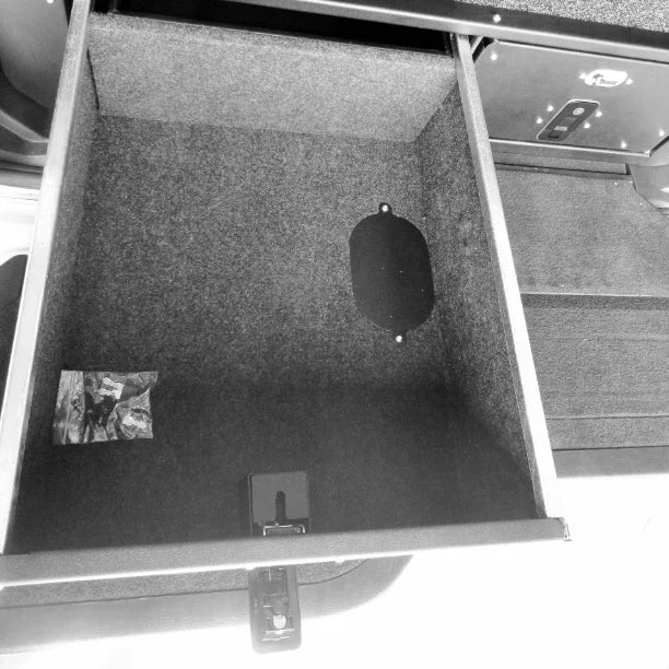 Savute Twin Drawer for Land Rover Discovery 3 & 4 by Big Country