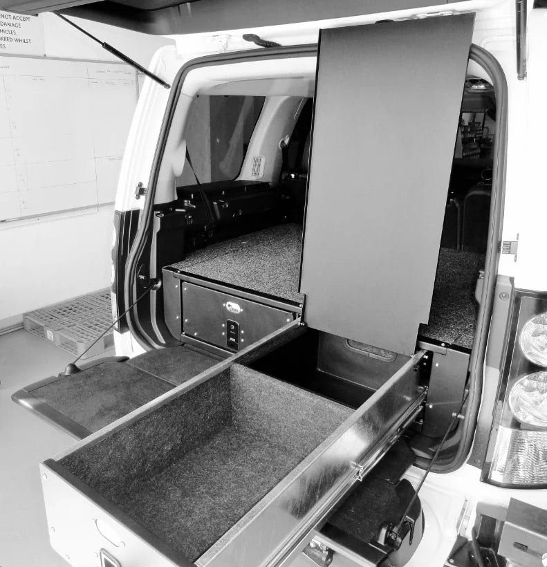 Savute Twin Drawer for Land Rover Discovery 3 & 4 by Big Country
