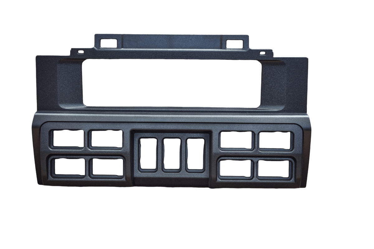 LC70 Centre Panel