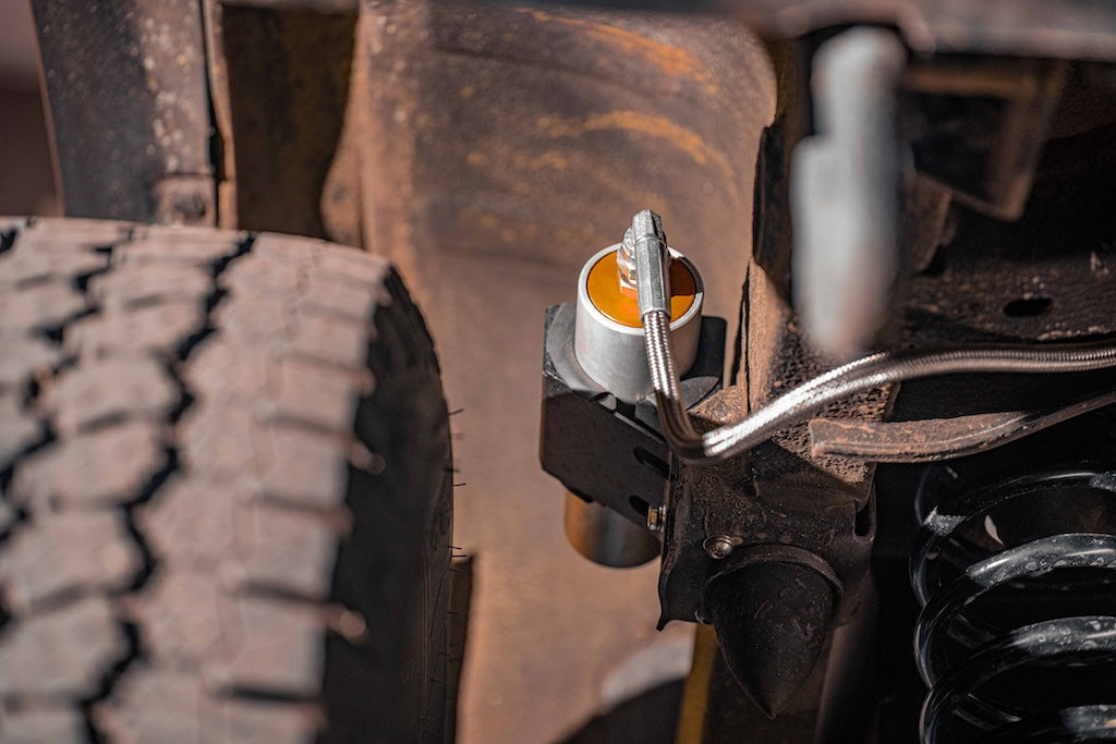 EV1 Sport Series Shock Absorbers for Suzuki Jimnys' by Des Sol