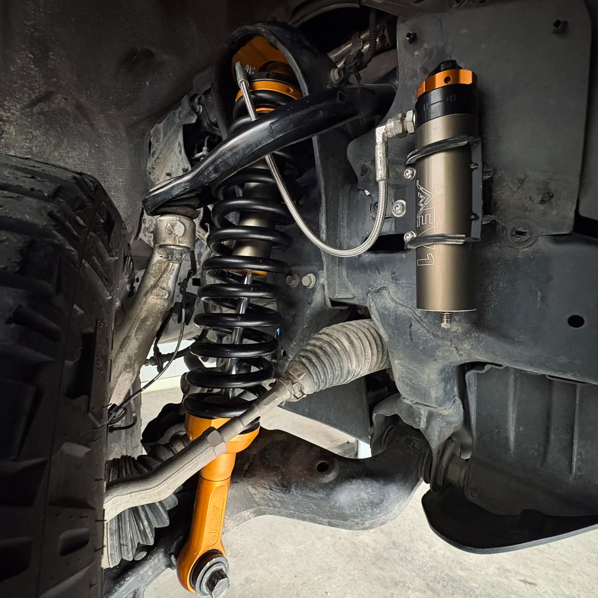 EV1 Adjustable Comfort Suspension Kit (Pack 1) for Toyota Land Cruiser Prado 250 by Des Sol