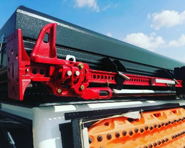 High Lift Jack to RTT Bracket by Quick Pitch