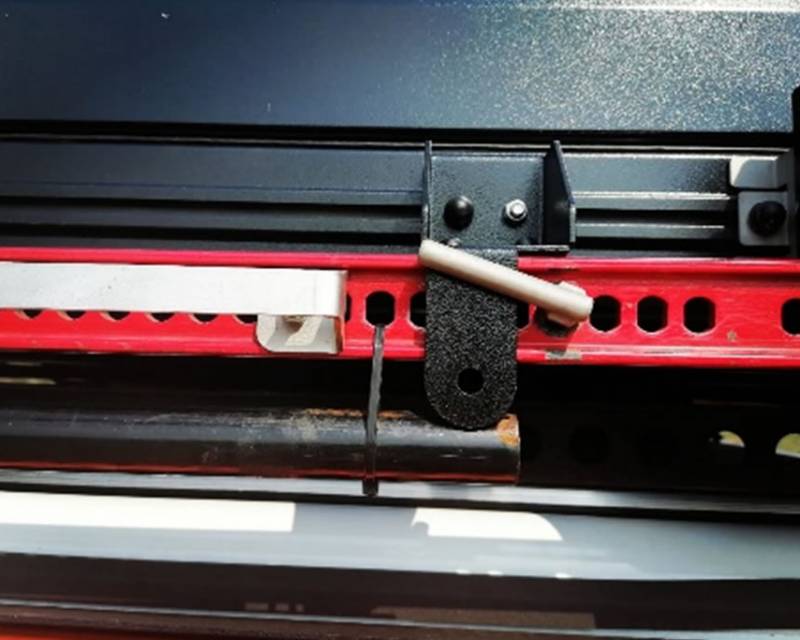 High Lift Jack to RTT Bracket by Quick Pitch