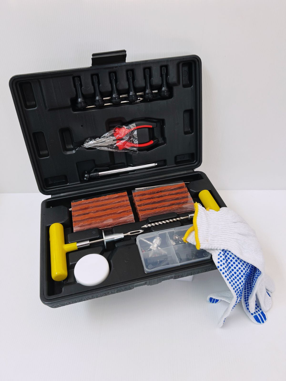 100 Piece Tyre Repair Kit