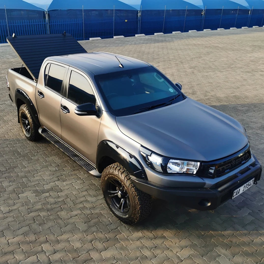 Tourtop Bakkie Cover for Toyota Hilux by Big Country