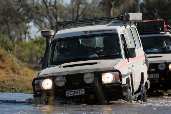 K9 Roof Rack for Toyota 78 Troopy Land Cruiser by Eezi Awn – Wild